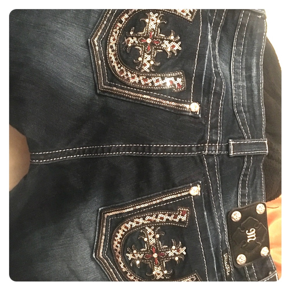 32/34 Miss Me Jeans